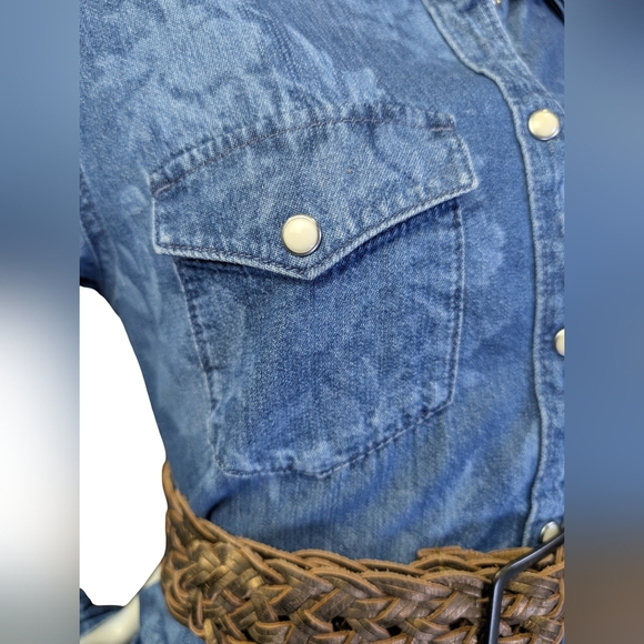 GAP Western Pearl Snap Denim Dress | Bleached Floral Wash | 100% Cotton | Size M - Picture 5 of 8